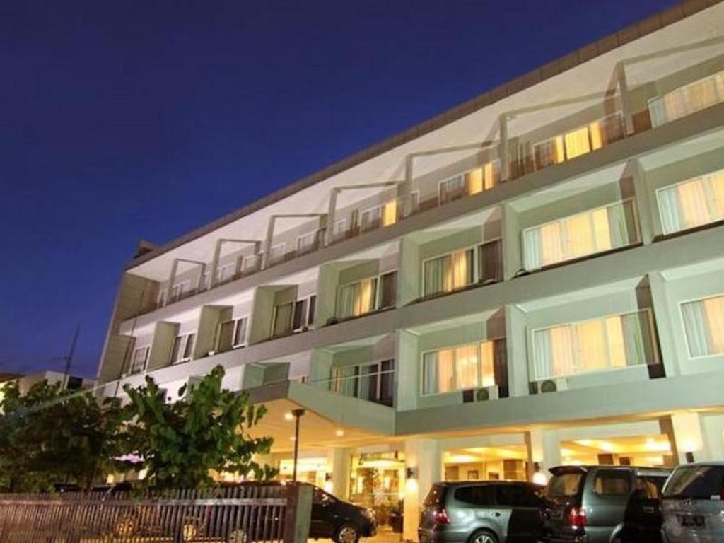 Hotel Pangeran City Padang  Exterior foto