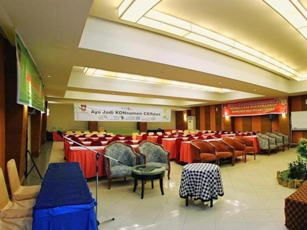 Hotel Pangeran City Padang  Exterior foto