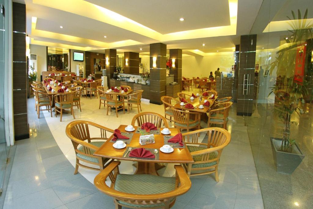 Hotel Pangeran City Padang  Exterior foto